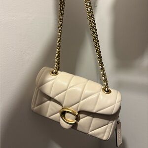 Coach Cream Quilted Shoulder Bag with Gold Chain